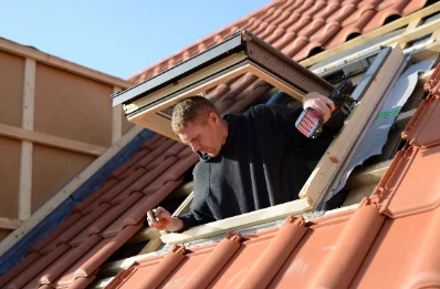 Pose de fenêtres de toit Velux à Linselles